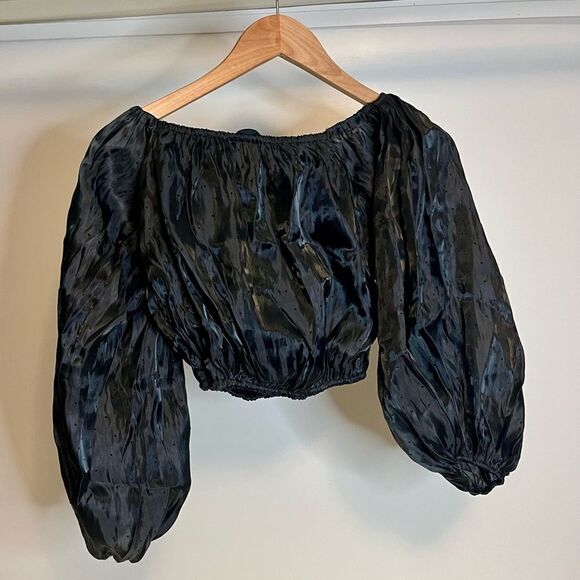 NWT Nasty Gal Poof Sleeve Crop size small - Picture 3 of 4